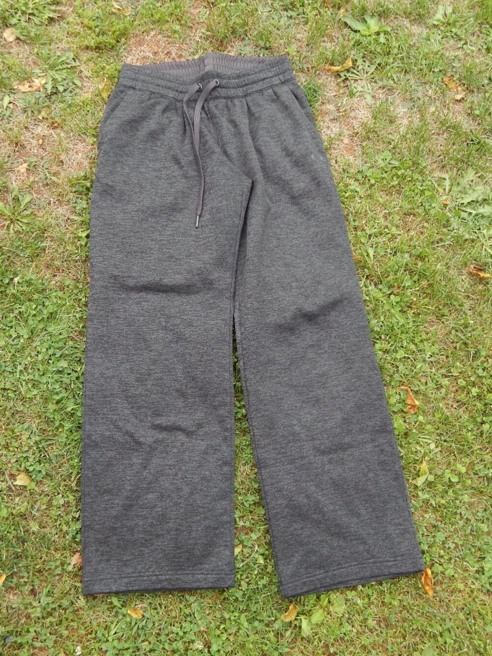 Adidas Mens Grey Clima Warm Athletic Pants SIze Medium Joggers